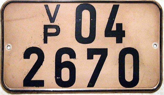 640px-License_plate_GDR_peoples_police_1960's